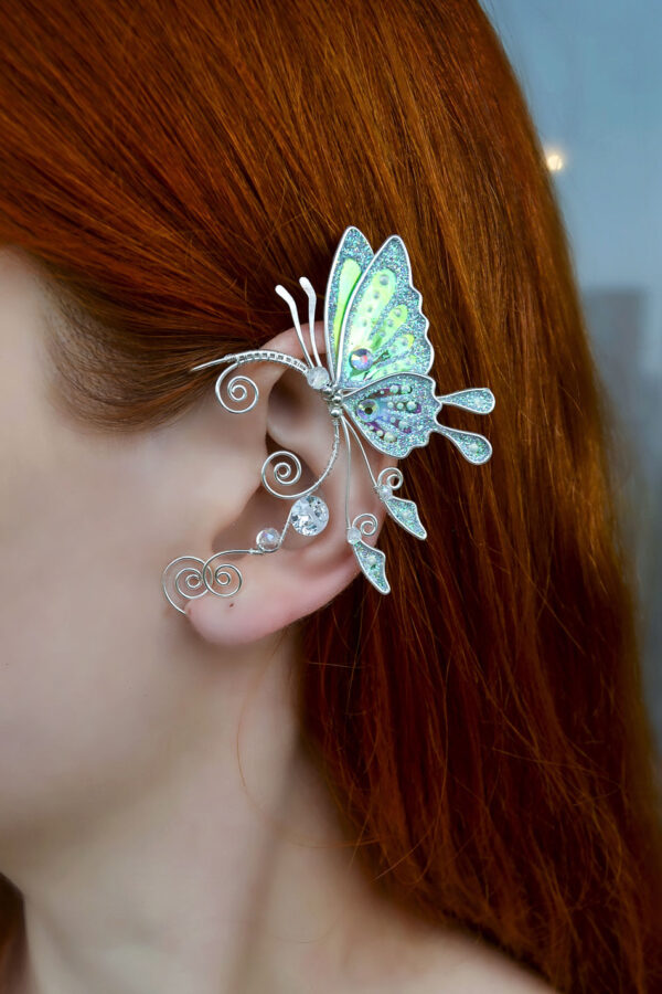 Butterfly ear cuff white
