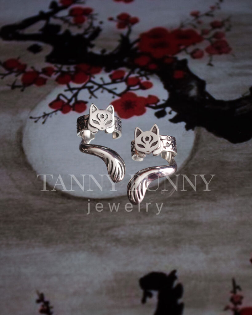 Etched Large Cat Jaw Clip Tokyo main image 1