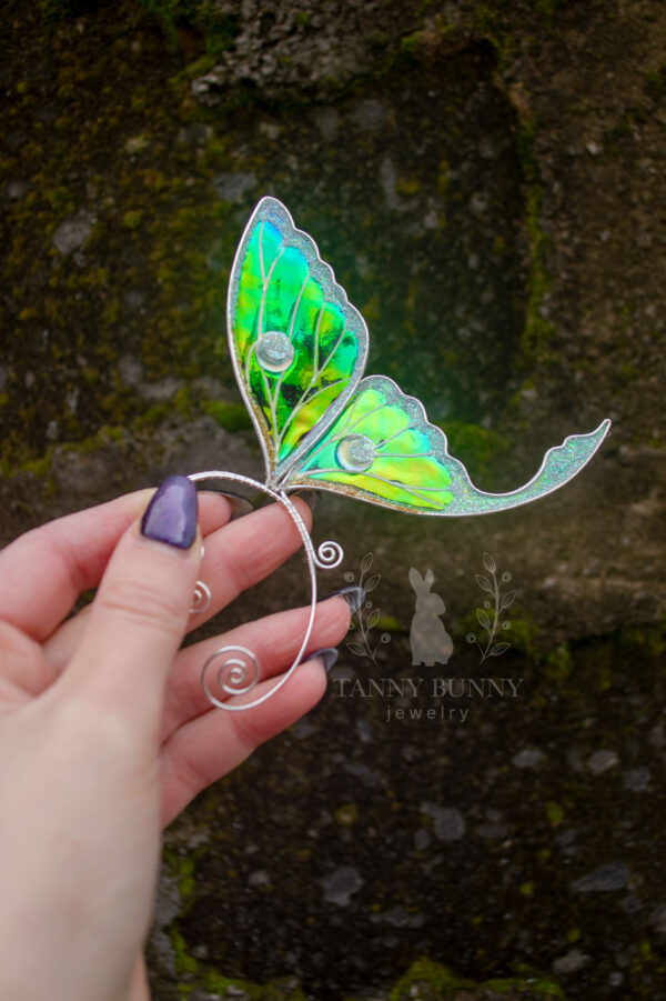 Luna moth butterfly ear cuff